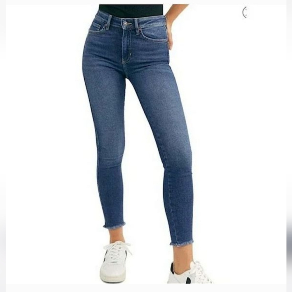 We The Free Indigo Cropped Jeans - Picture 2 of 10